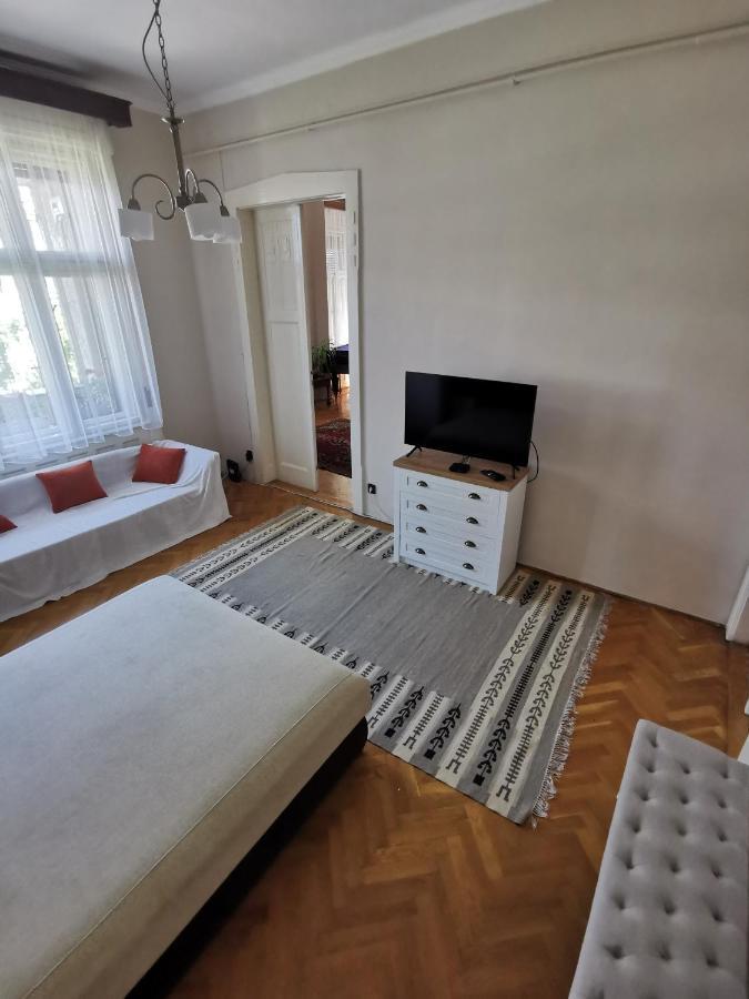 Antikvilla Apartman Seghedin Exterior foto